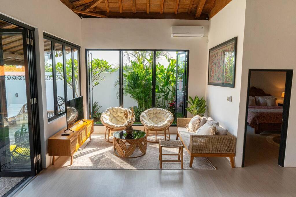 Berawa Canggu Stylish Joglo 3 Bedrooms Private Villa With Private Pool Exteriér fotografie